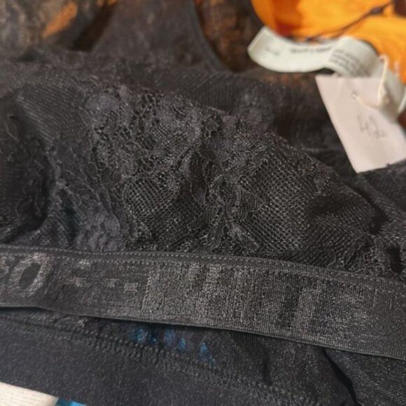 Off white lace crop top black M - Picture 5 of 8